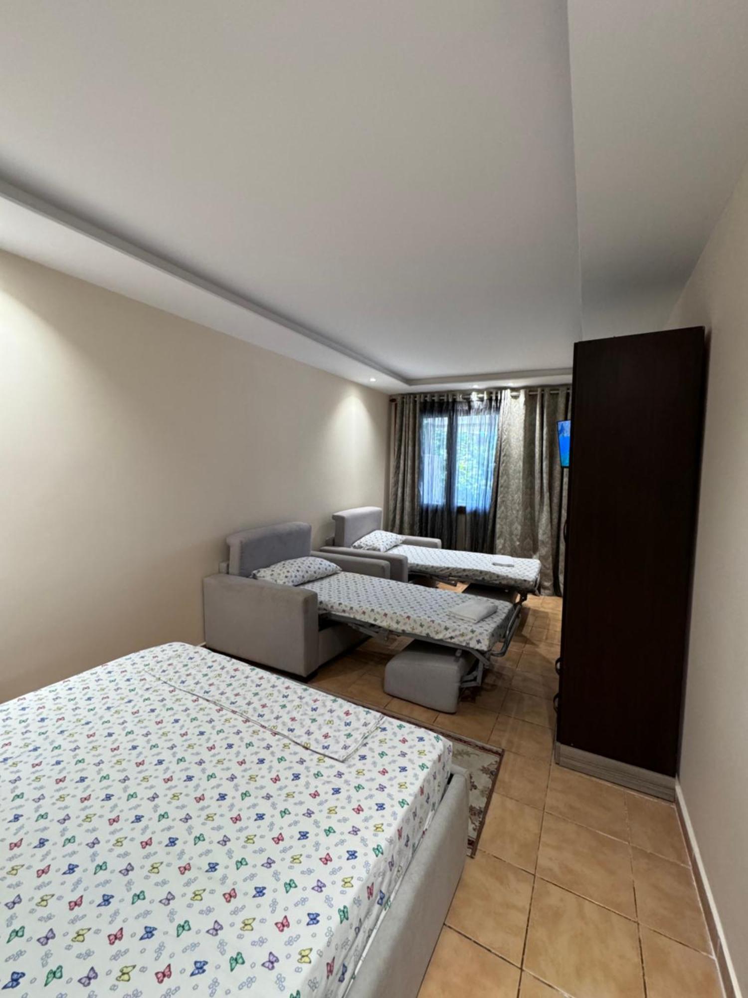 Vila Cano Hotel Durres Bagian luar foto